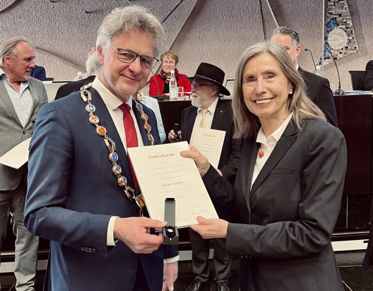 Grüne gratulieren Renate Rastätter zu 2 mal 10 Jahren Gemeinderatszugehörigkeit