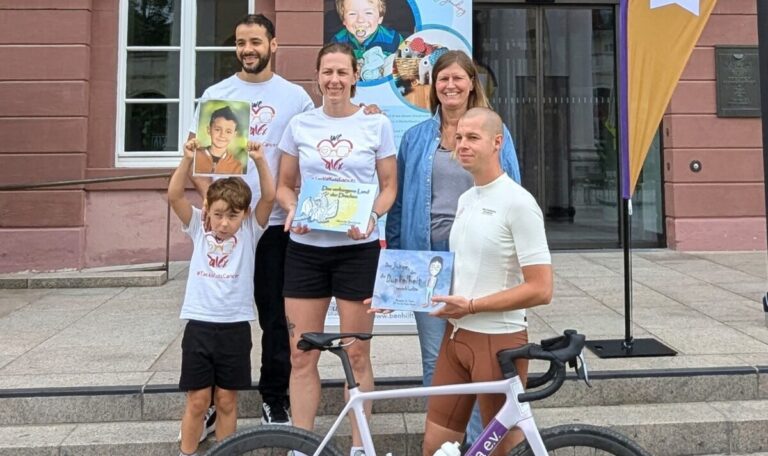„Gemeinsam radeln gegen Kinderkrebs“ – Radtour von Freiburg nach Berlin