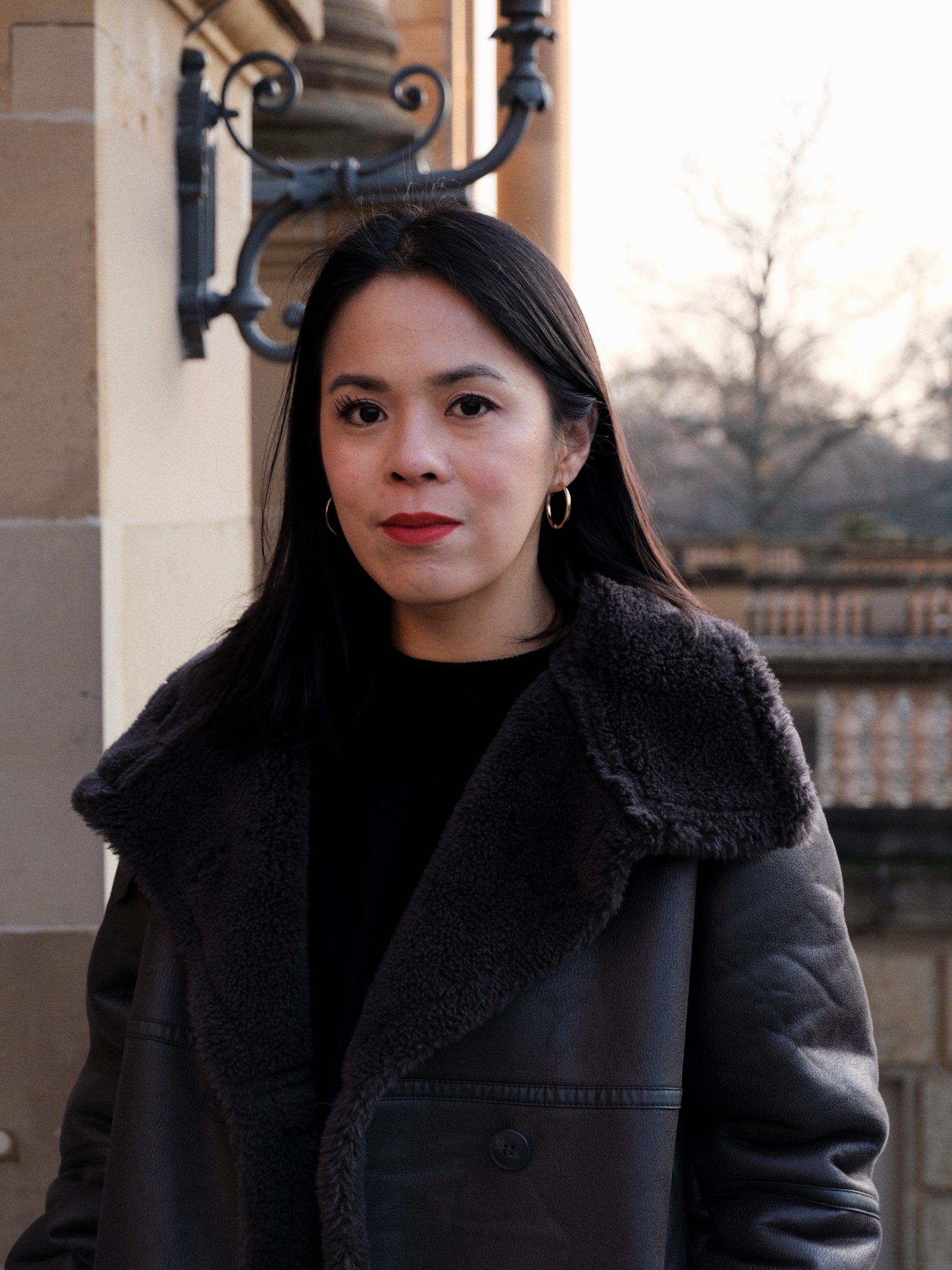 Hami Nguyen, Foto Nava Zarabian